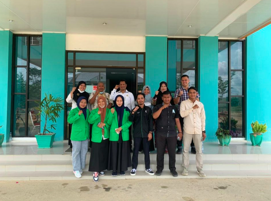 ENAM MAHASISWA FAPERTA UPP AKAN JALANI PROGRAM RISET DI LABORATORIUM DLH ROHUL
